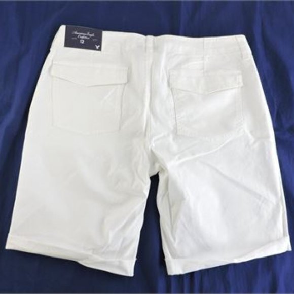 American Eagle White Bermuda Shorts - Size 12 - Picture 2 of 3